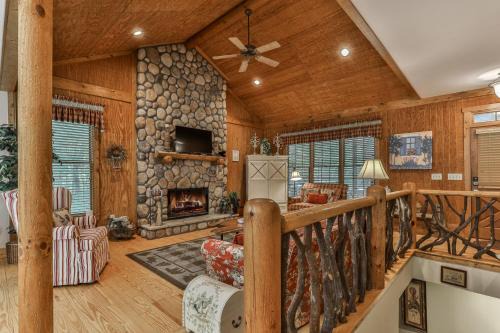 Big Canoe House | Two Duck Creek Cottage