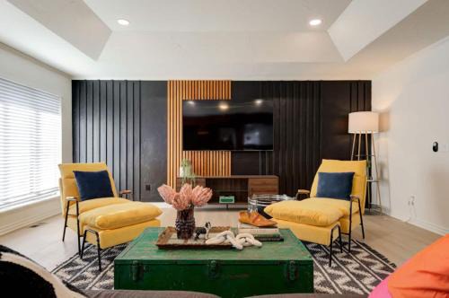 Quail Creek House | Ultimate Game Night Getaway Hot Tub, Arcade & Fun