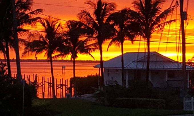 Ambersand Beach House | ULTIMATE PARADISE SUNRISE ON OCEAN in your backyard SUNSETS over Indian River