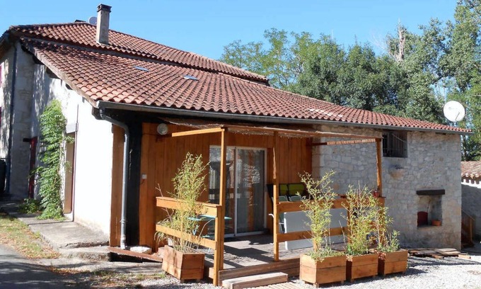 Tournon-d'Agenais Cottage | une Pause au Vert Avec Piscine et spa ~tournonzen