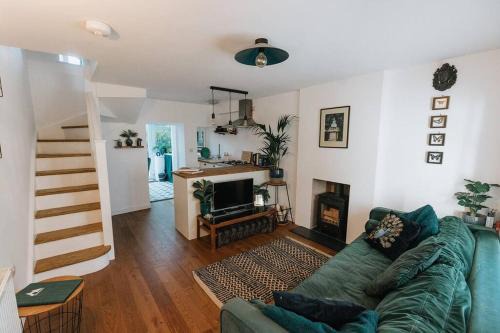 Newland Near Ulverston House | Unique Cottage in the heart of Ulverston