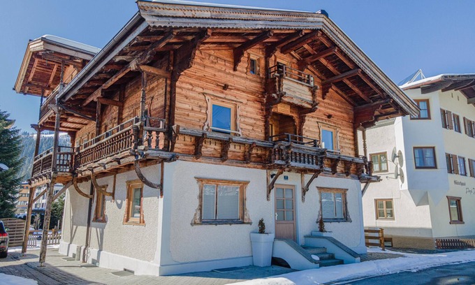 Kitzbuehel Ski Chalet | Unique group chalet with central location in Kirchberg