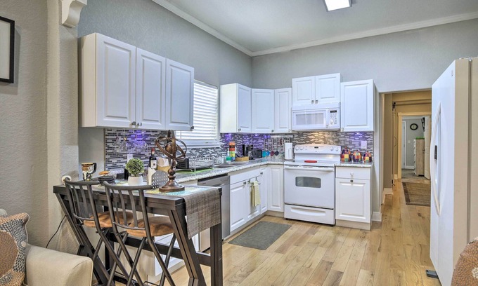 Ybor City House | Updated Ybor City House w/Fenced Yard