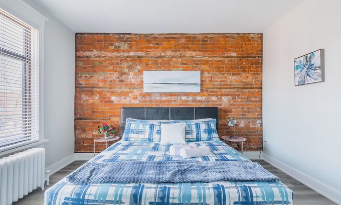 Central Hamilton Apartment | Upscale 1BR with King Bed - Boutique Apartment - PRIME Location!
