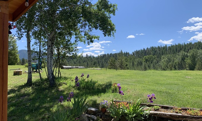 Coram House | Upscale lodging duplex minutes from Glacier NP