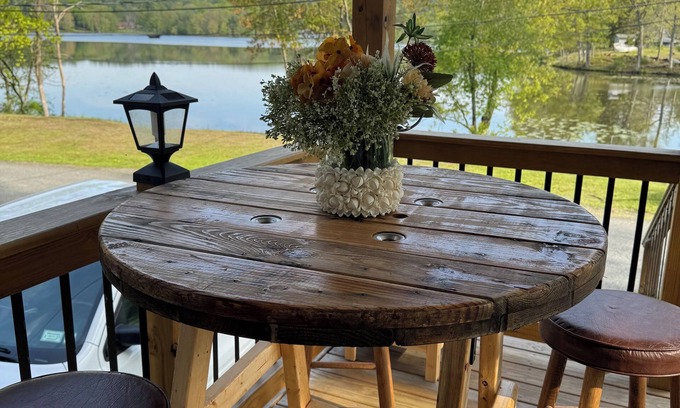 Nassau Cottage | Upstate Lake House Retreat- relax, recharge, enjoy