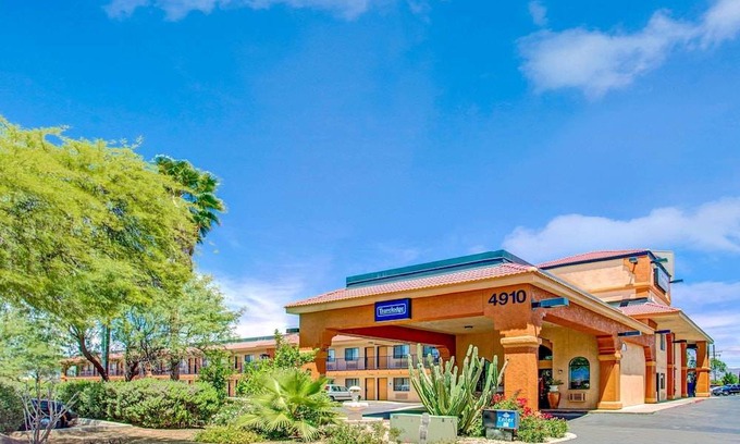 Cortaro Hotel | Travelodge by Wyndham Tucson AZ