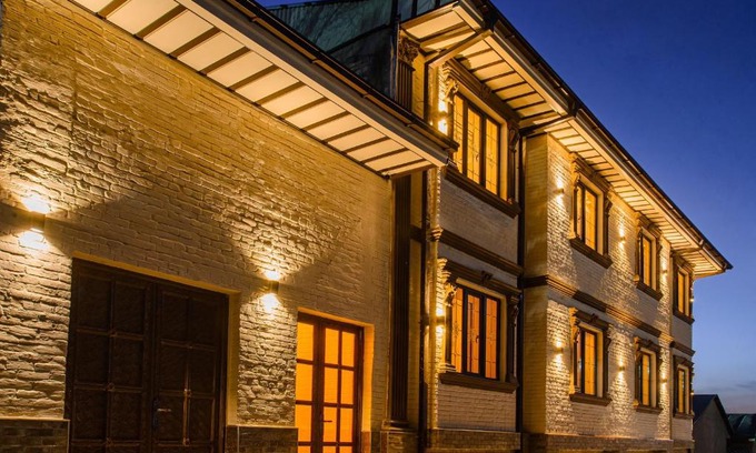 Samarkand Hotel | Usman