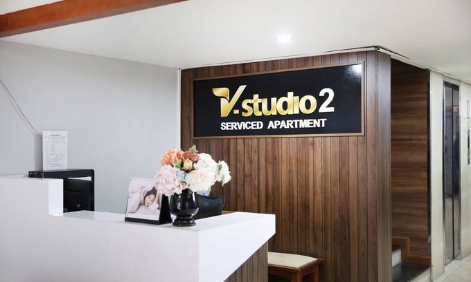 Trung Hoa Nhan Chinh Apartment | V-studio Hotel Apartment 2