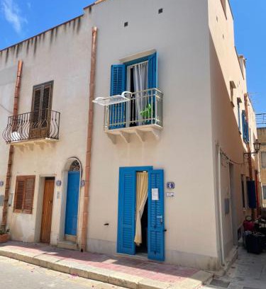 Marettimo Apartment | Vacanza in centro a Marettimo
