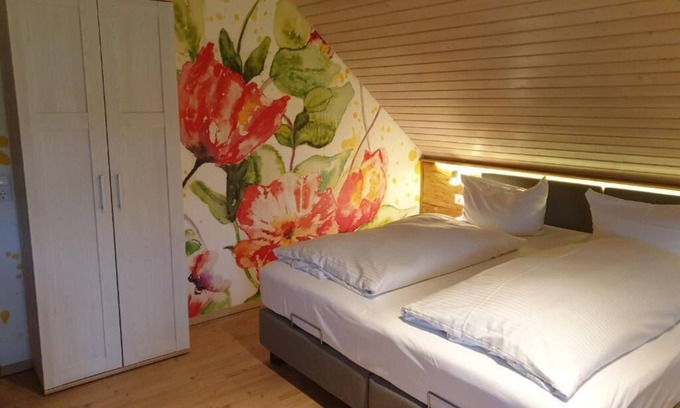 Schonenbach Apartment | Vacation at home with us