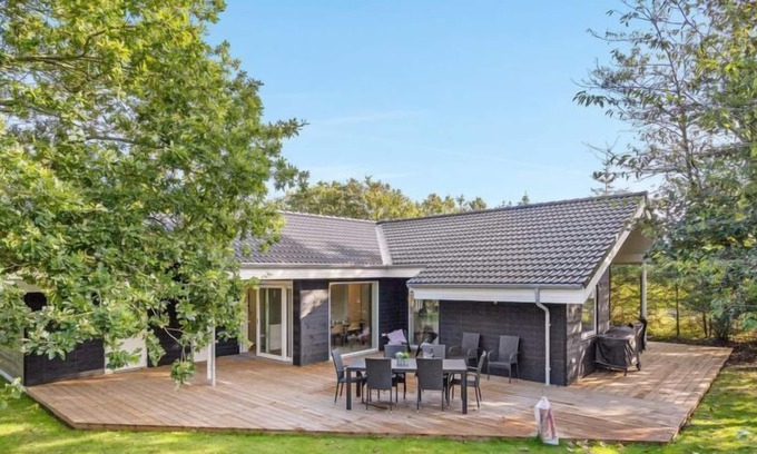 Haslevgarde House | Vacation home "Aleksis" - 200m from the sea in NE Jutland in Hadsund - 6 persons, 3 bedrooms