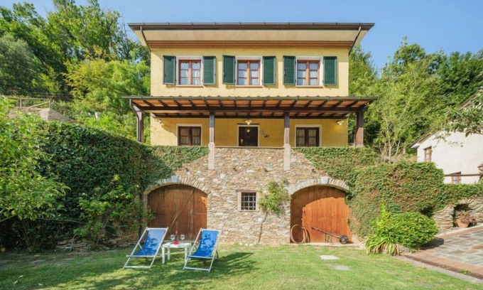Seravezza House | Vacation home L'Aia by Interhome