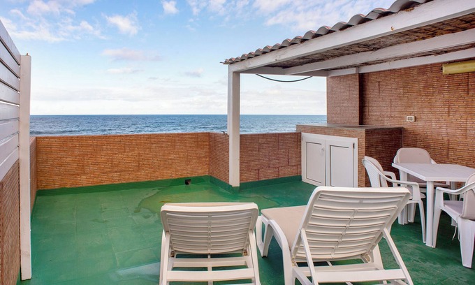 San Felipe House | Vacation Home "Las Sales Duplex" with Sea View, Terrace & Wi-Fi