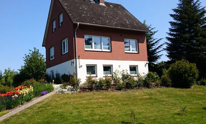 Krautsand Apartment | Vacation home Strandblick