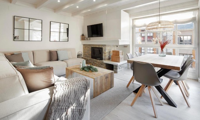 Baqueira Apartment | Val de Ruda Luxe 61 by FeelFree Rentals