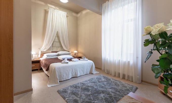 Jurmala Bed & Breakfast | Valensija - Suite for two in nice hotel