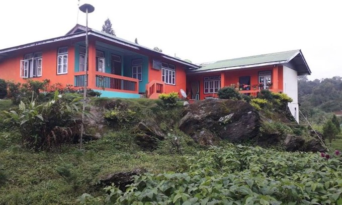 Rishop House | Vamoose Lungchok Nature View