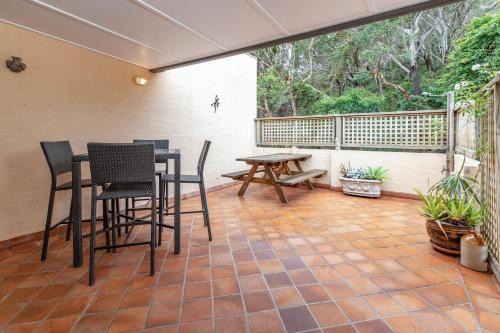 Blueys Beach Apartment | Van Gogh - Location Location Location