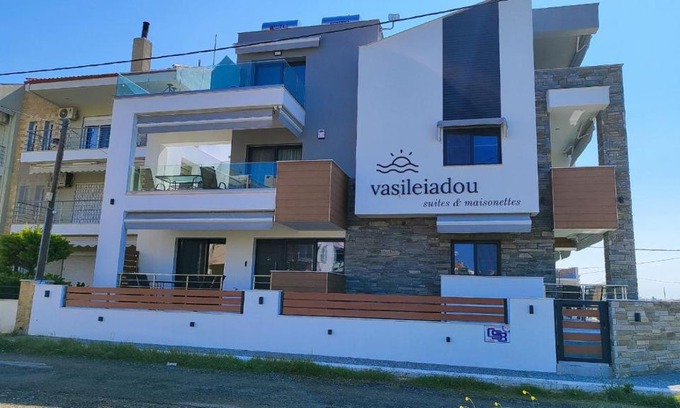 Flogita Apartment | Vasileiadou Suites & Maisonettes