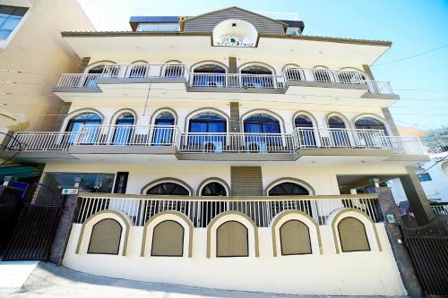 Tapovan Hotel | Vedas Tapovan