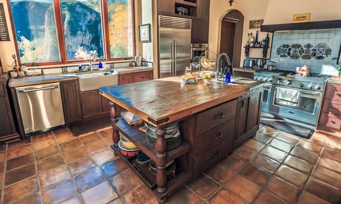 Malibu House | VERY PRIVATE Magical Malibu Escape