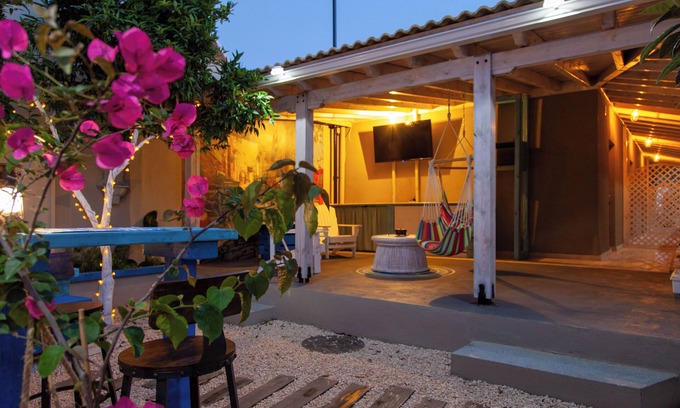 Ag. Georgios Bed & Breakfast | Via Polonia