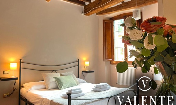 Pescia Apartment | Via Ruga degli Orlandi - Valente Italian Properties
