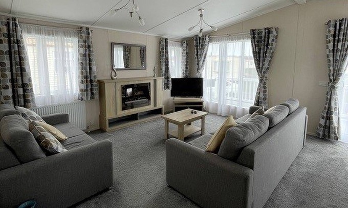 Cresswell Ski Chalet | Victory Beechwood Lodge