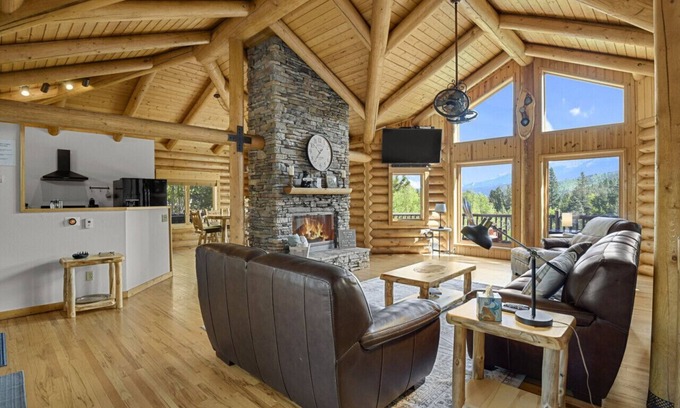 Cripple Creek House | Views! Private - Custom home