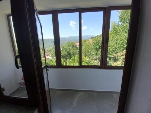 Korce Villa | Vila Dervish ÇELA - MOKER