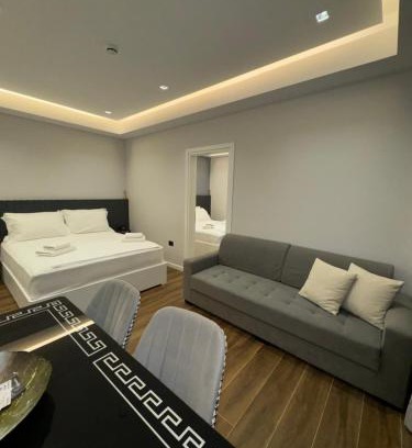 Ksamil Apartment | Vila Neli