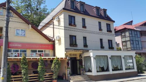 Bacau House | Vila Royal