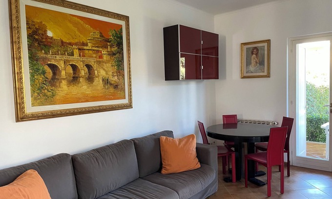 Fregenae Villa | Villa 10 minutes from the sea Fregene