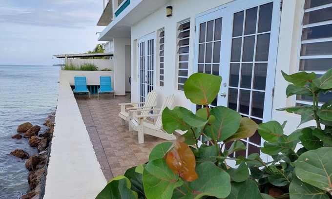 Stella Villa | Villa Ada - Oceanfront - 6 guests - pet friendly - at Stella, Rincón