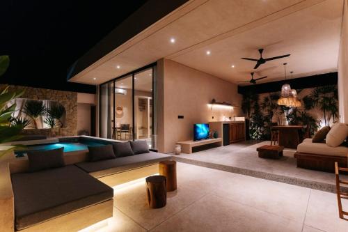 Kuta Villa | Villa Ada Stylish Tropical 1BR Villa with Pool
