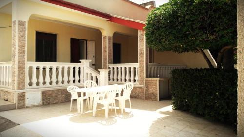 Torricella House | Villa Adriana