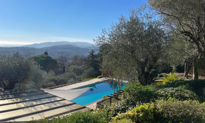 Grasse Villa | Villa atypique - Vue mer et piscine chauffée