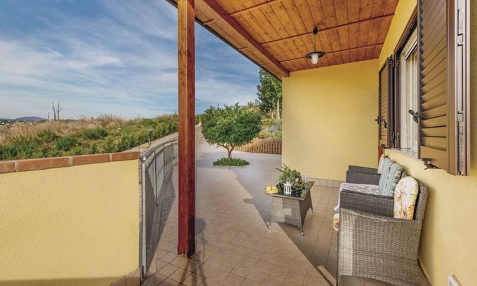 Laureana Cilento House | Villa Aurora "Pomegranate House Sea View"