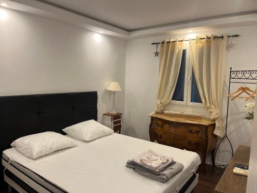 Bagnols-en-Foret Villa | Villa Bagnols en forêt