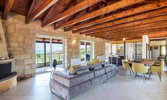 Kato Stalos Villa | Villa Chara Chania | Private Villa with Pool and Sea Views
