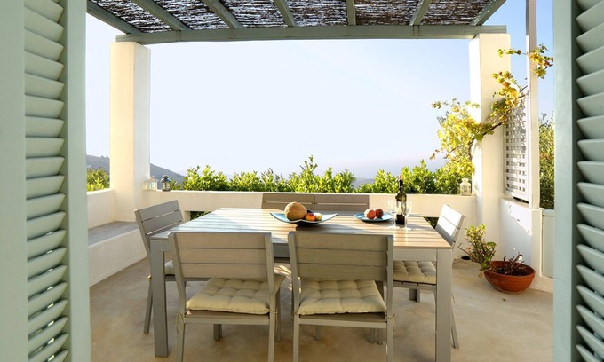 Ioulida House | VILLA CHRISTINA A MAISONETTE WITH SPECTACULAR VIEW