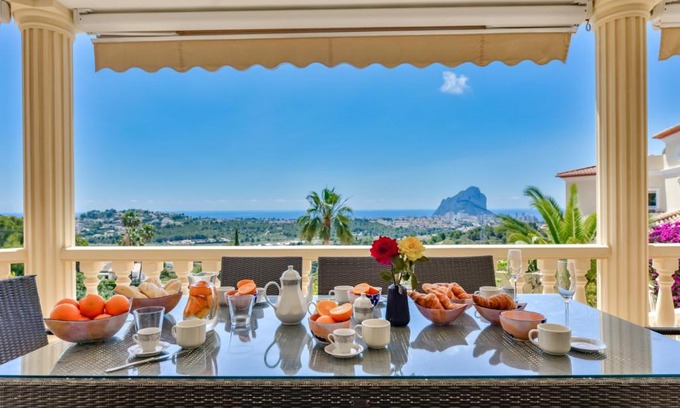 Empedrola Villa | Villa Colina del Sol