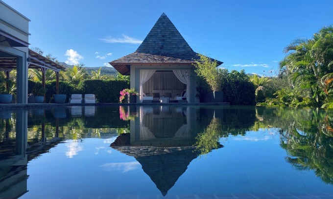 Black River Villa | Villa Contemporaine - Côte Ouest
