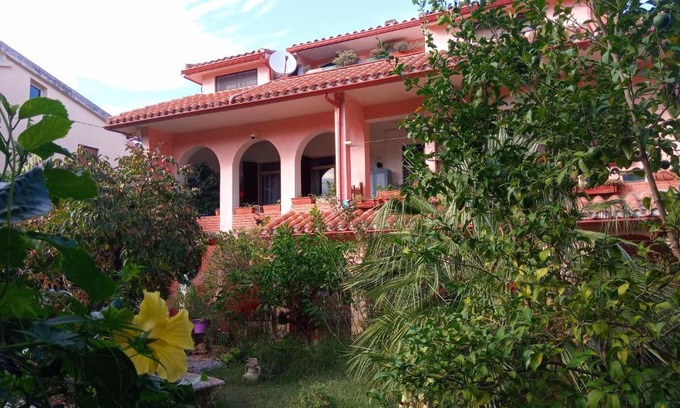 Siliqua Bed & Breakfast | Villa Corrias