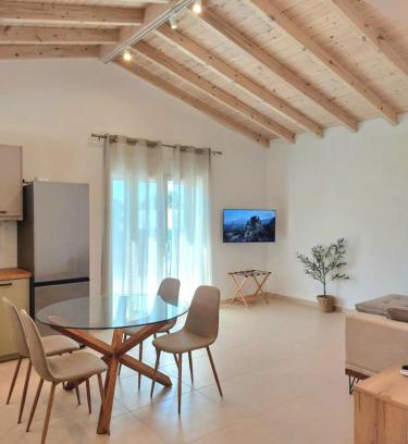 Agios Gordios Apartment | Villa Eleni Apartment no2