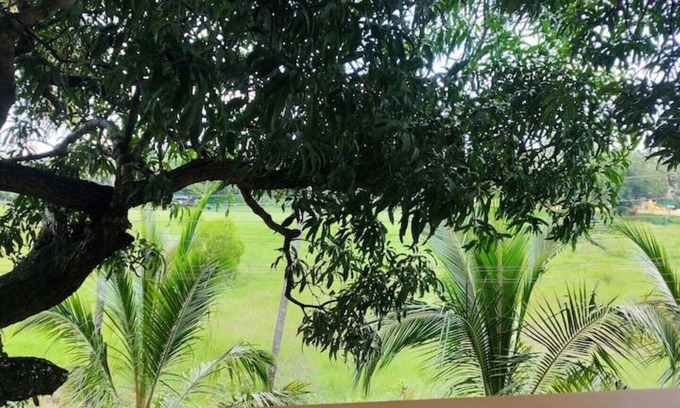Candolim Hotel | Villa Emmanuel 1BHK Holiday home (1) nr beach,Goa