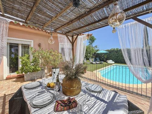 Pinarellu House | Villa Fautea Romance