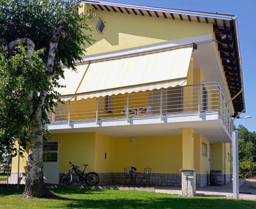 Alba Apartment | Villa Gemma