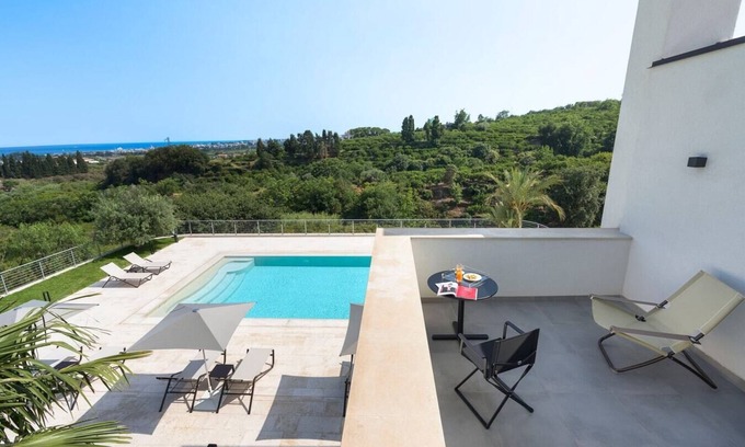 Mascali Villa | Villa Gitana, with swimming pool in Sicily